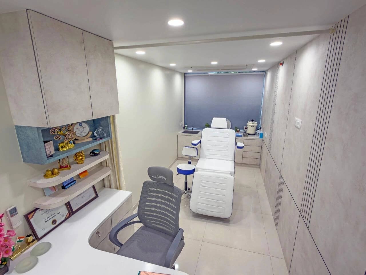 Dr. Tushar Thorat, plastic and reconstructive surgeon in Mumbai